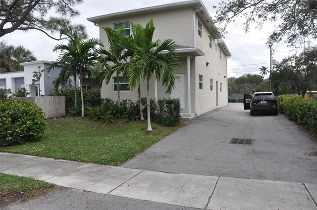 1216 NW 6th Ct 4, Fort Lauderdale, FL 33311