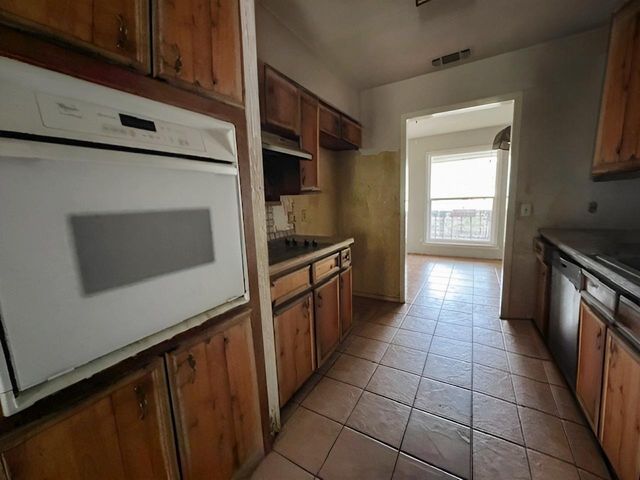 2303 Orleans DR, Cedar Park, TX 78613