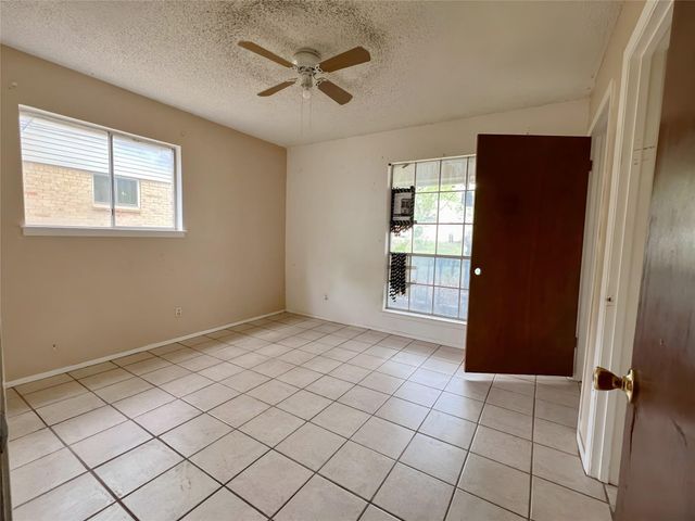 2303 Orleans DR, Cedar Park, TX 78613