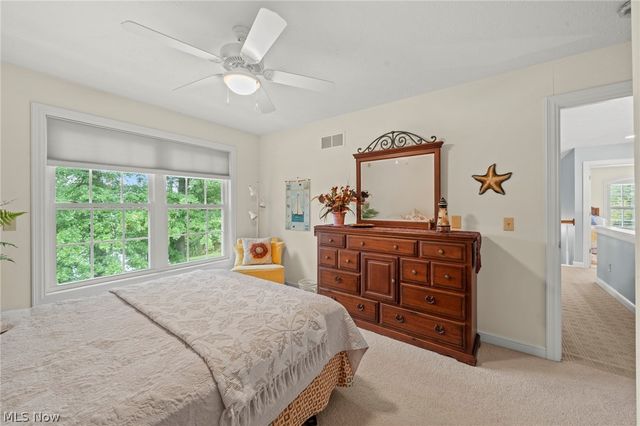 9240 Chamberlin Road, Twinsburg, OH 44087