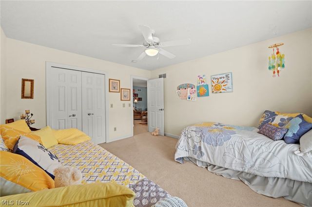 9240 Chamberlin Road, Twinsburg, OH 44087