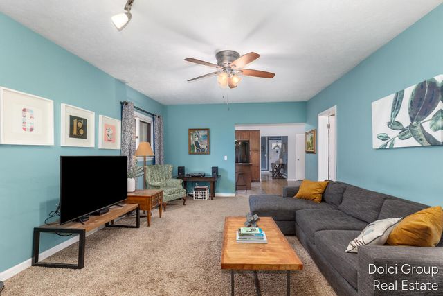 1412 Buffalo Avenue NE, Grand Rapids, MI 49505