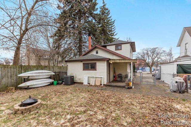 1412 Buffalo Avenue NE, Grand Rapids, MI 49505