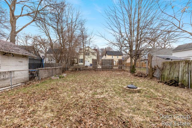 1412 Buffalo Avenue NE, Grand Rapids, MI 49505