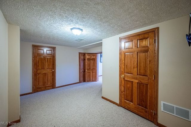 22 Westwood Drive, Parkersburg, WV 26101