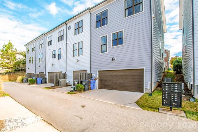 133 Capital Avenue A, Mooresville, NC 28117