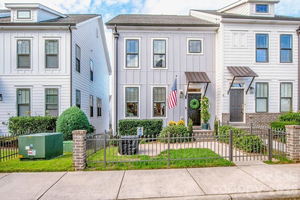 133 Capital Avenue A, Mooresville, NC 28117