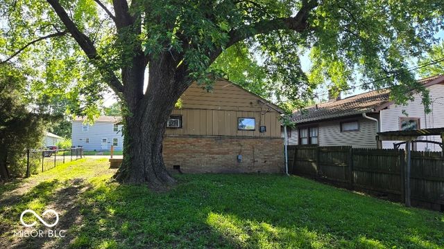 2164 N Dequincy Street, Indianapolis, IN 46218