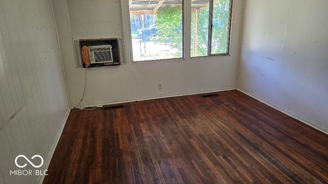 2164 N Dequincy Street, Indianapolis, IN 46218