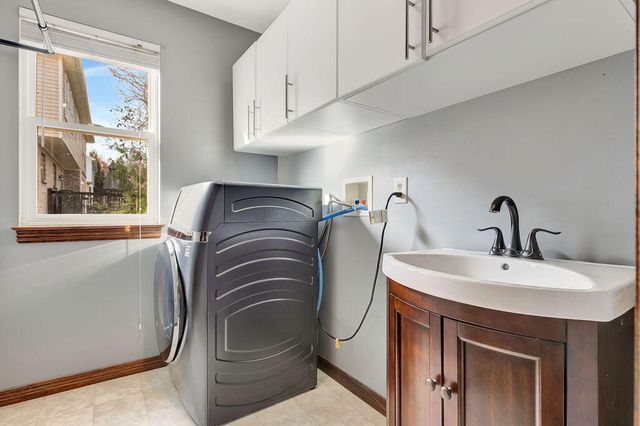 1199 Fieldsedge Drive, Hebron, KY 41048