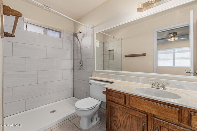 6850 W CHOLLA Street, Peoria, AZ 85345