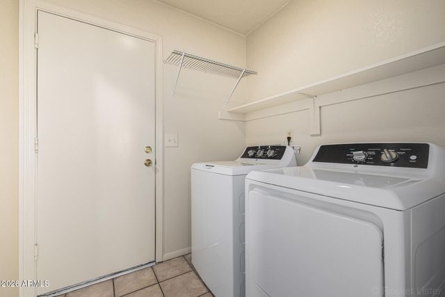 6850 W CHOLLA Street, Peoria, AZ 85345