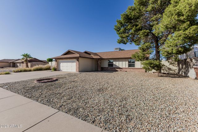 6850 W CHOLLA Street, Peoria, AZ 85345