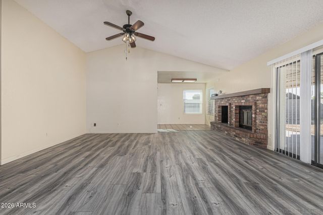 6850 W CHOLLA Street, Peoria, AZ 85345