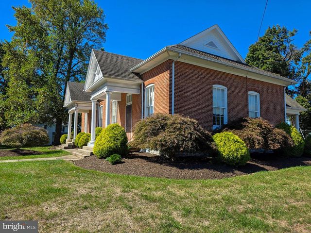 171 EAST AVENUE, Greencastle, PA 17225