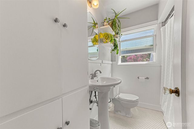 110 S 62nd Street, Tacoma, WA 98408