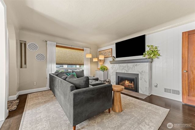 110 S 62nd Street, Tacoma, WA 98408