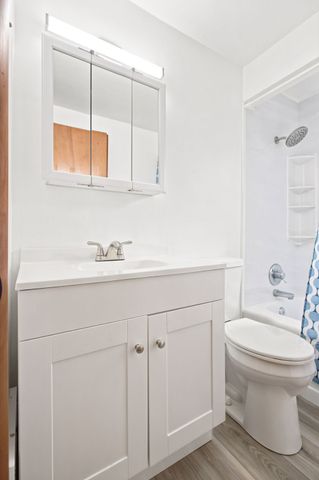 1376 Peterson Dr, Jefferson Hills, PA 15025