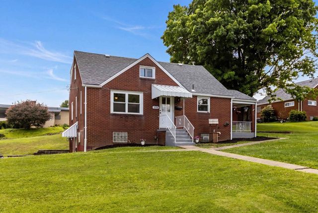 1376 Peterson Dr, Jefferson Hills, PA 15025