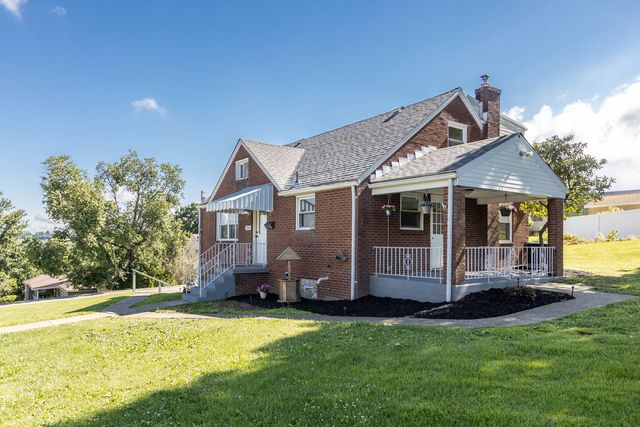 1376 Peterson Dr, Jefferson Hills, PA 15025