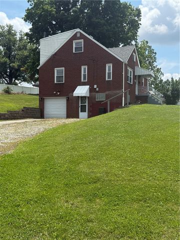 1376 Peterson Dr, Jefferson Hills, PA 15025