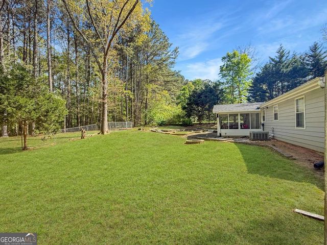 211 Brooks Lane, Winder, GA 30680