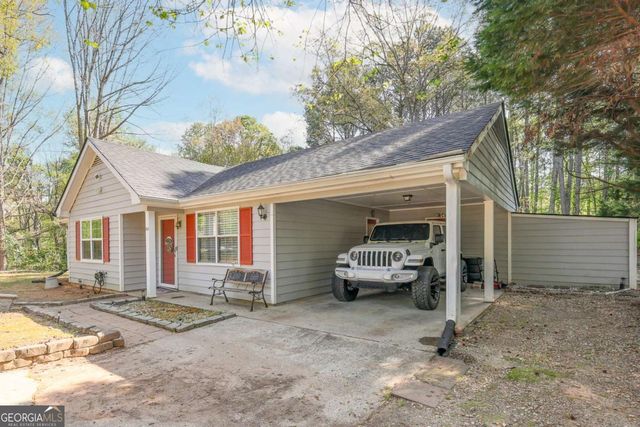 211 Brooks Lane, Winder, GA 30680