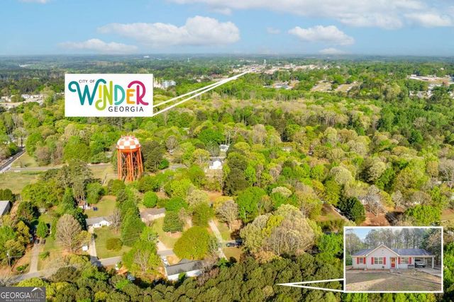 211 Brooks Lane, Winder, GA 30680