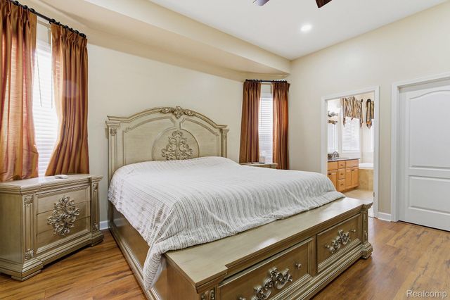 54395 White Spruce Lane, Shelby Charter Township, MI 48315