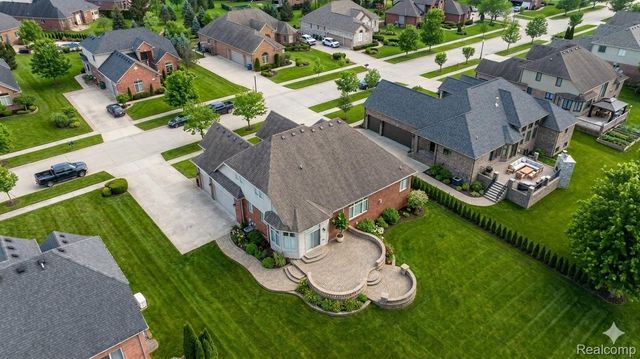 54395 White Spruce Lane, Shelby Charter Township, MI 48315