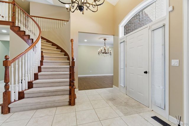 54395 White Spruce Lane, Shelby Charter Township, MI 48315