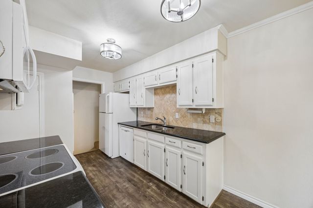 2614 Custer Parkway A, Richardson, TX 75080