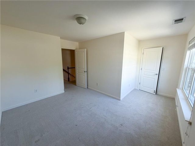 216 Parc View Lane, Woodstock, GA 30188
