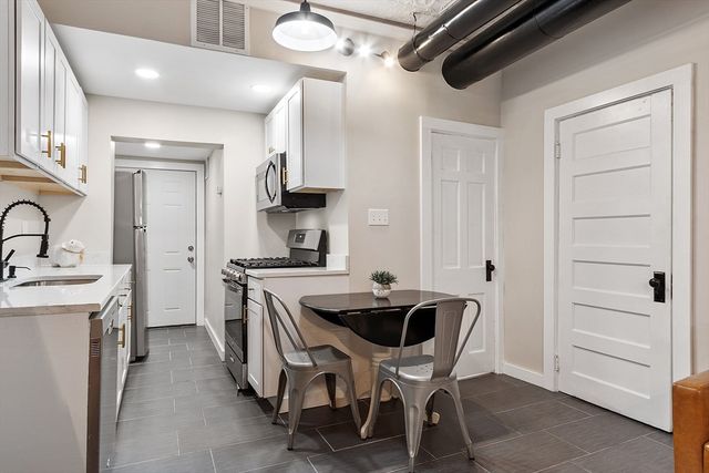 1 Hazel Street 23L, Salem, MA 01970