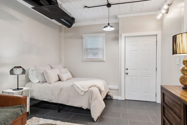 1 Hazel Street 23L, Salem, MA 01970