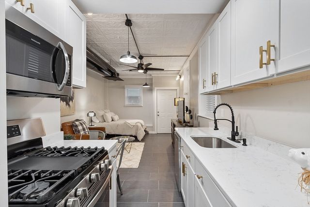 1 Hazel Street 23L, Salem, MA 01970