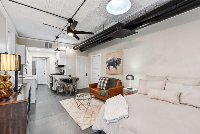 1 Hazel Street 23L, Salem, MA 01970