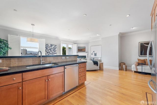 80 Richland Avenue B, San Francisco, CA 94110