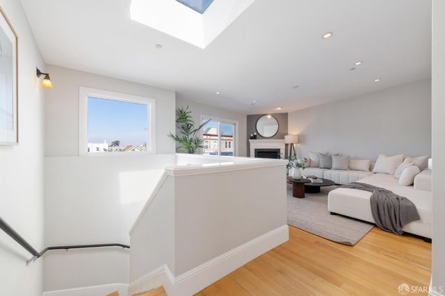 80 Richland Avenue B, San Francisco, CA 94110