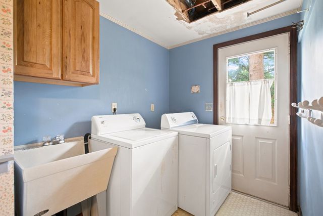 2545 Glenwood DRIVE, Franklin Park, PA 15090