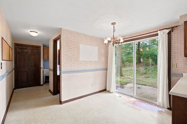 2545 Glenwood DRIVE, Franklin Park, PA 15090