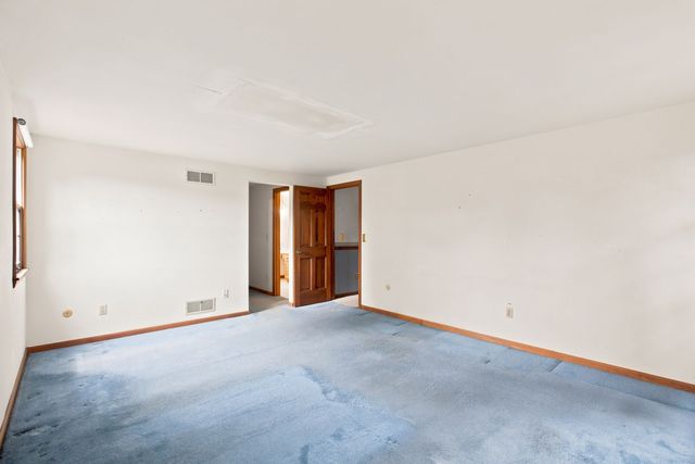 2545 Glenwood DRIVE, Franklin Park, PA 15090
