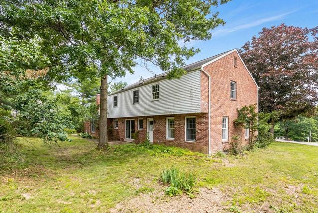 2545 Glenwood DRIVE, Franklin Park, PA 15090