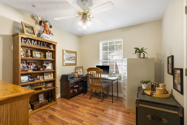 886 West Paddington Drive, Nixa, MO 65714