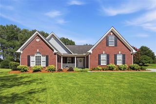 1408 Hidden Cove, Loganville, GA 30052