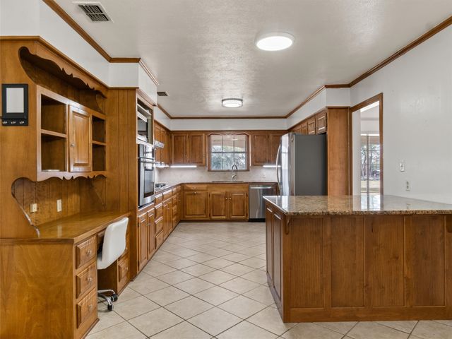 3805 N US HWY 271, Gilmer, TX 75644