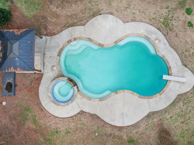 3805 N US HWY 271, Gilmer, TX 75644