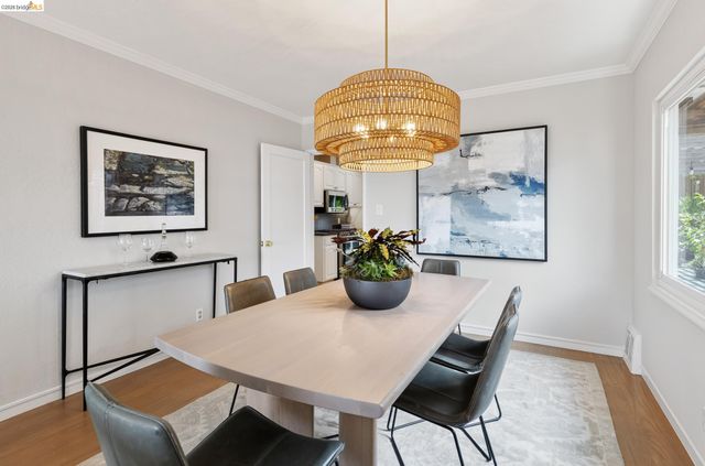4434 Davenport Ave, Oakland, CA 94619
