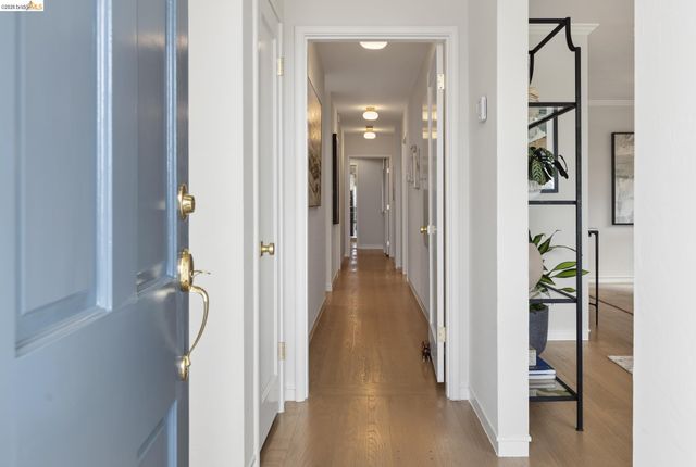 4434 Davenport Ave, Oakland, CA 94619
