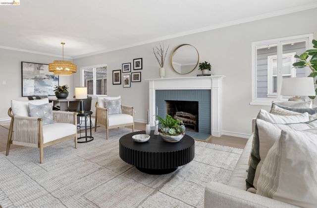 4434 Davenport Ave, Oakland, CA 94619
